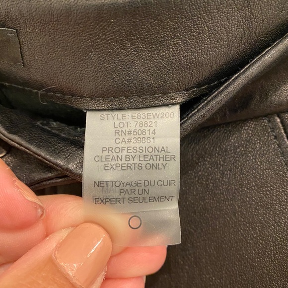 ⭐️🌴Elie Tahari 100% Leather Pants - Picture 6 of 8